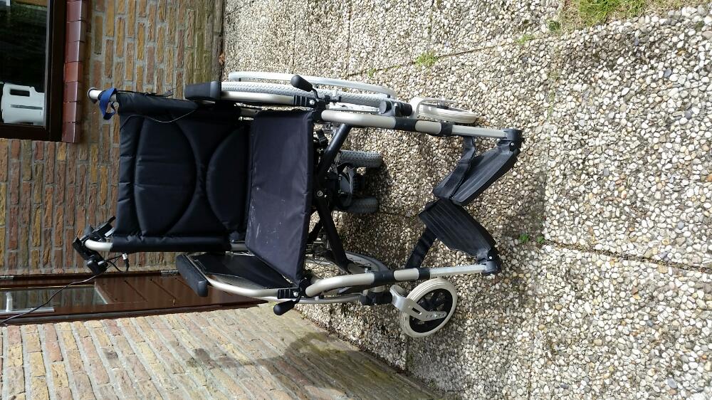 Gemotoriseerde rolstoel