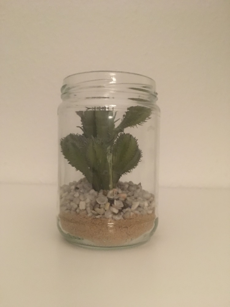 Kunstig kaktus i glas