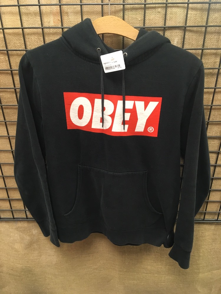 Obey sweater S/M 