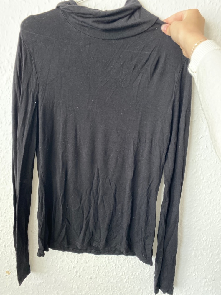 Højhalset trøje (str m) 