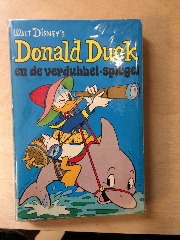 1e serie D . Duck pocket