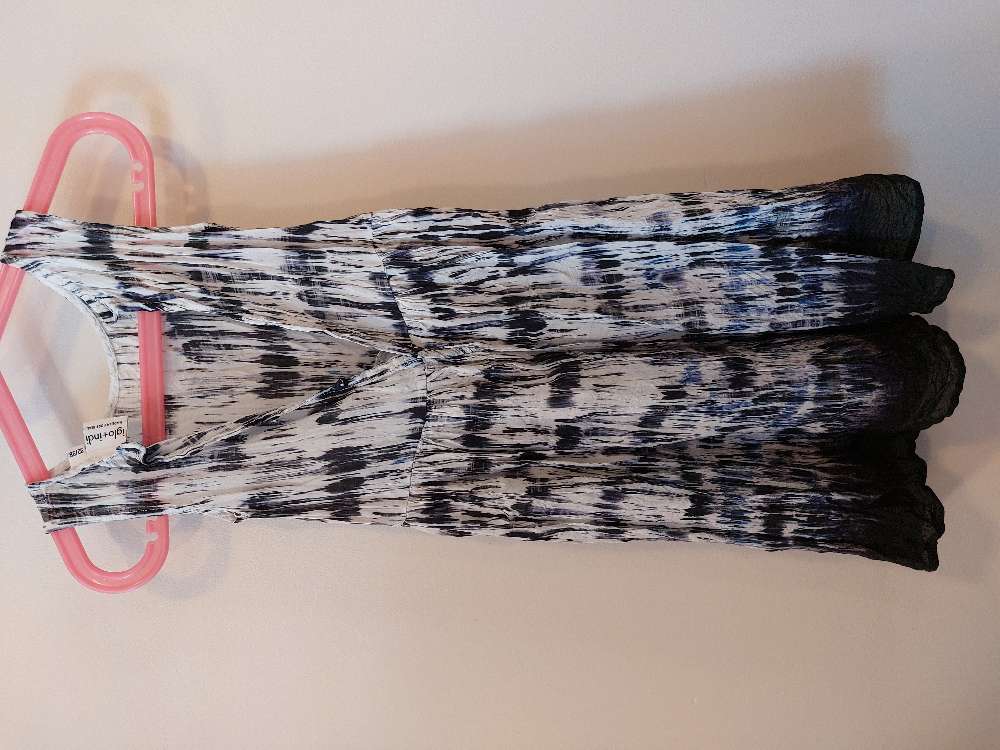 Þunnur kjóll st 92/98 hvítur/fjólu