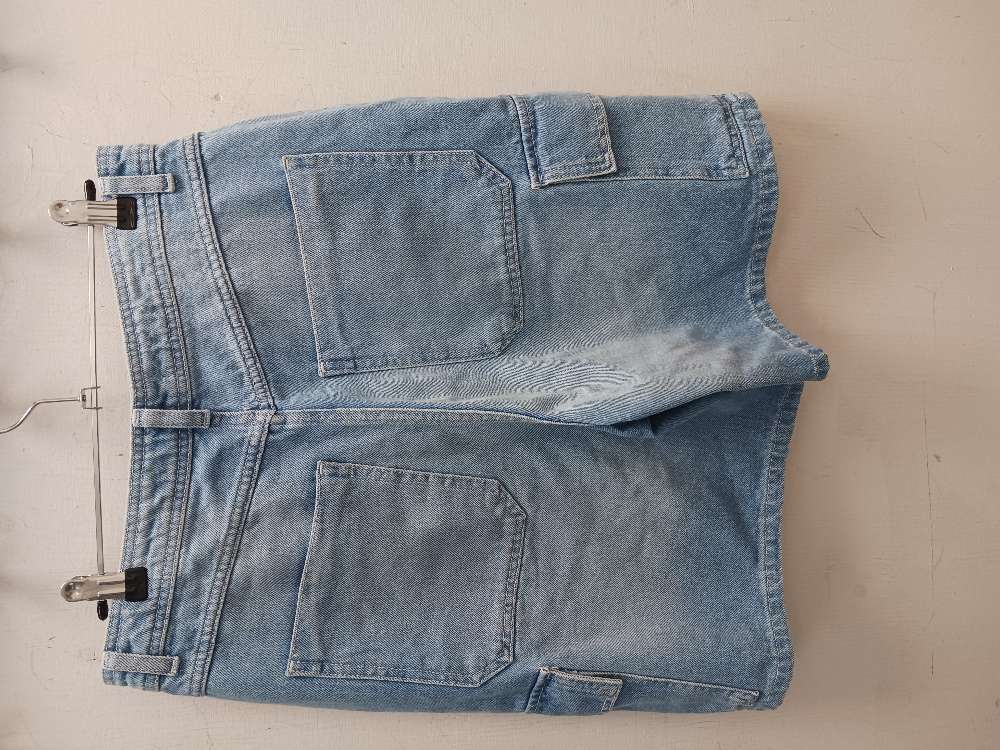 Cropp farkkushortsit 40