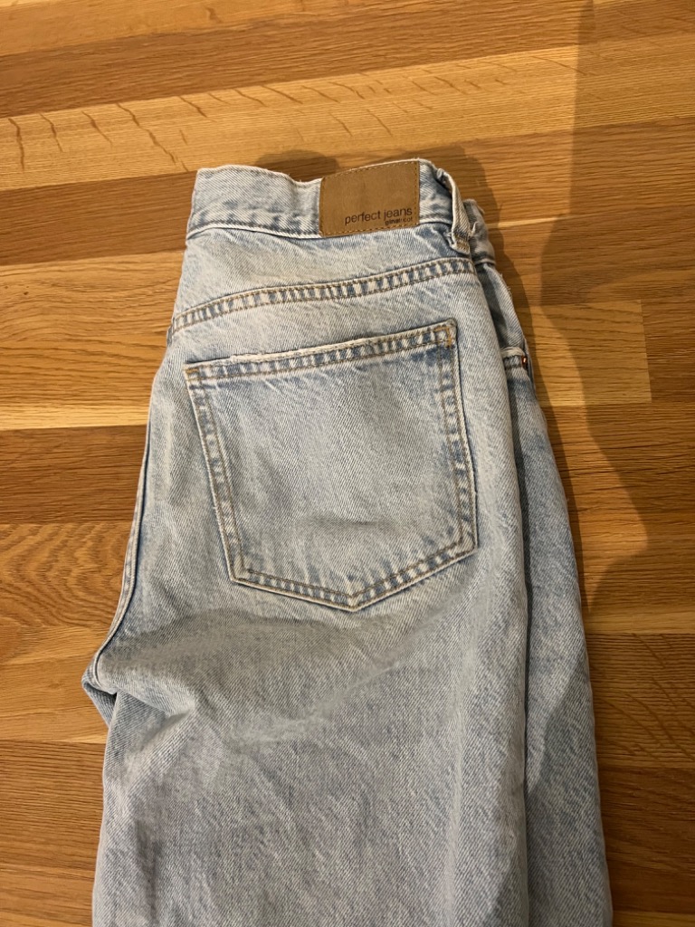 Lyseblå jeans