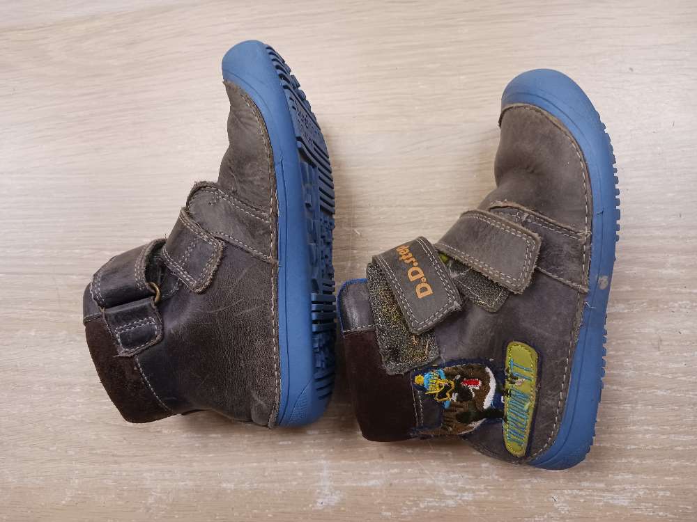 D.D step paljasjalkakengät 28