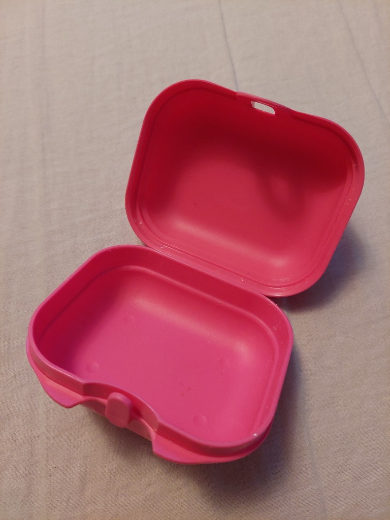 Tupperware lítið box