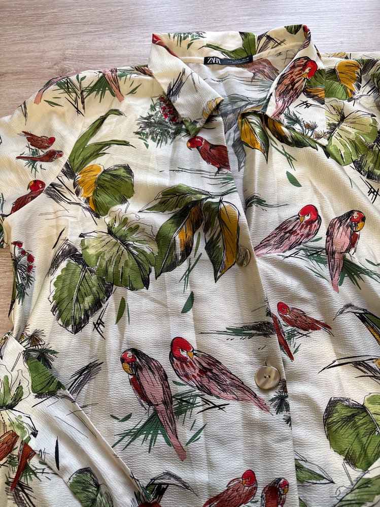 Värikäs mekko L