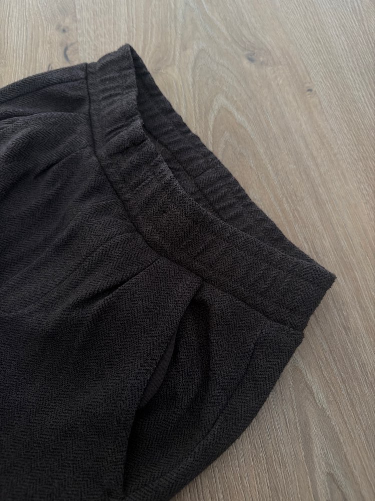 Lindex sparibuxur 116