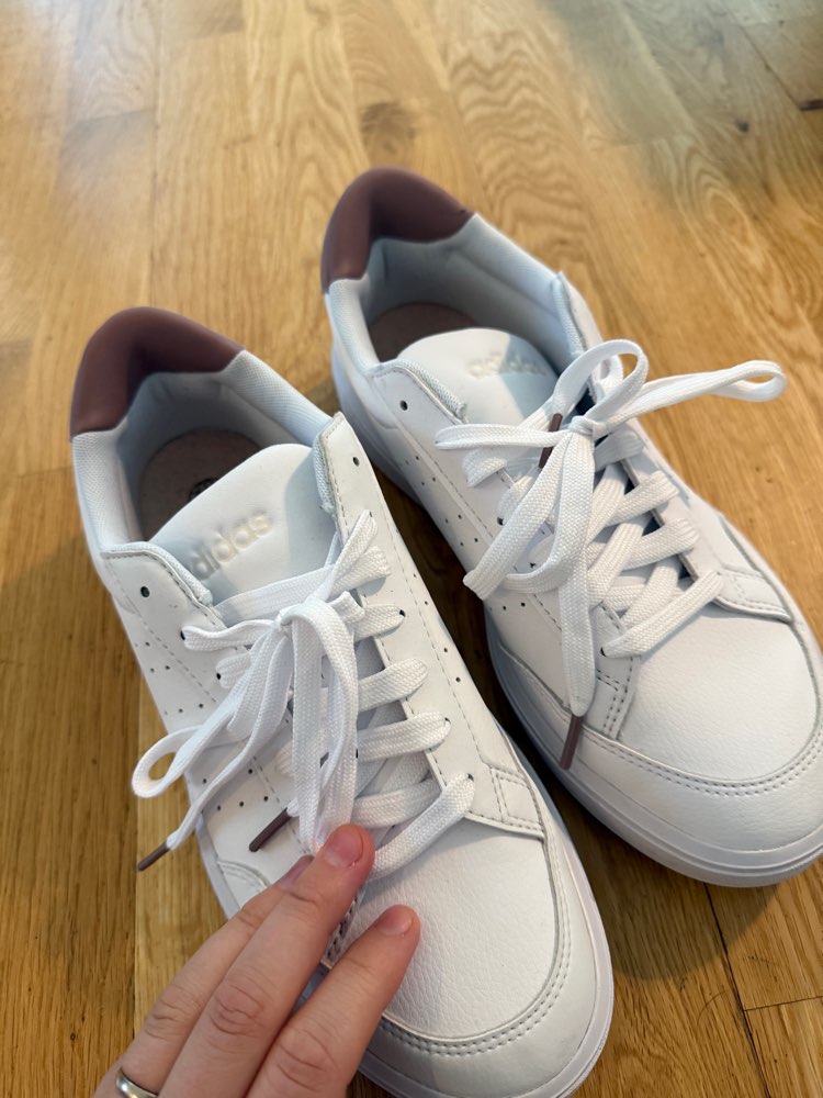Adidas nýjir st 40&2/3