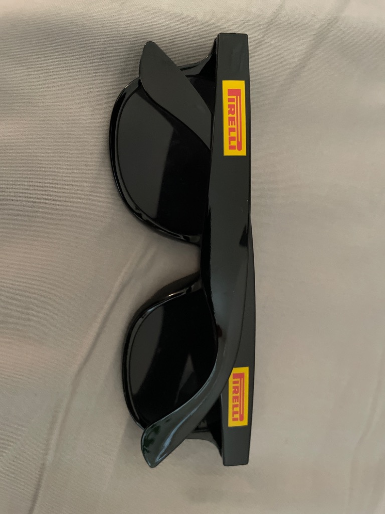 Pirelli aurinkolasit