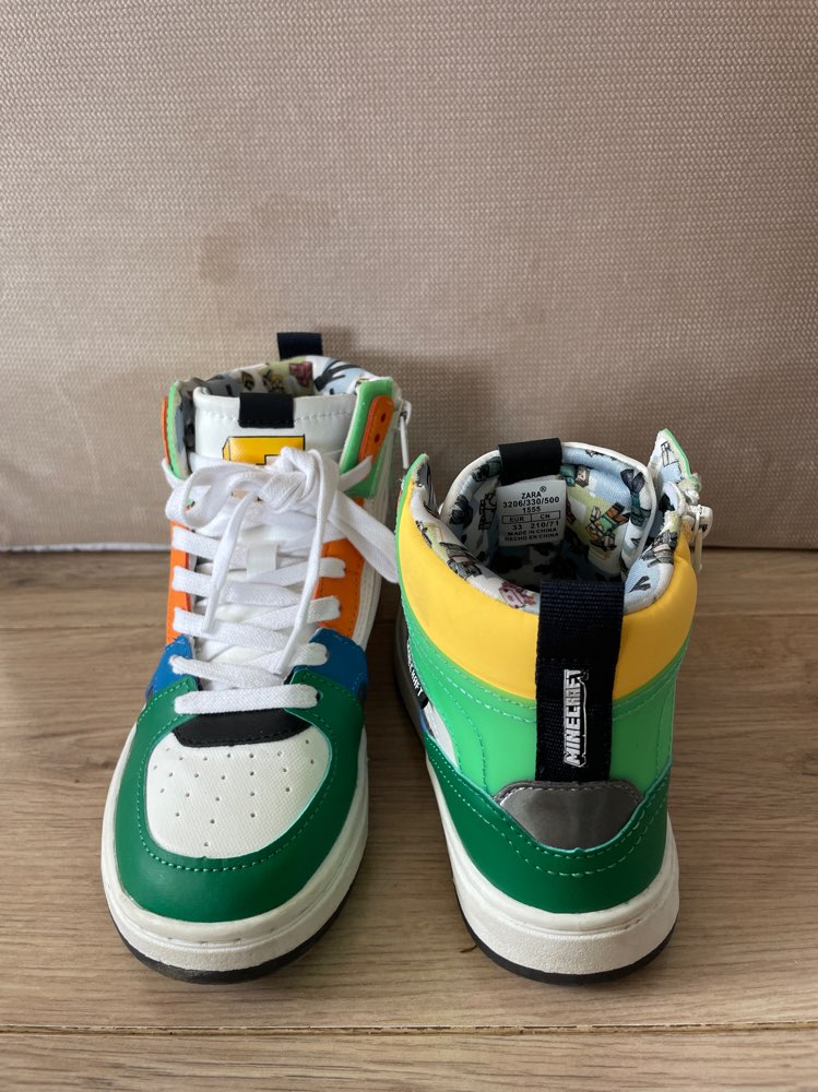 ZARA Minecraft skór str33