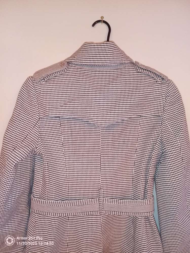 Karen Millen jakki St S