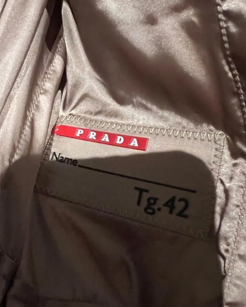 Prada - Beige boblejakke