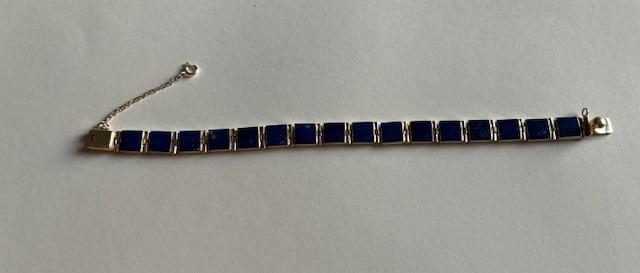 Armbånd  lapislazuli m/hengsler 19,5 cm