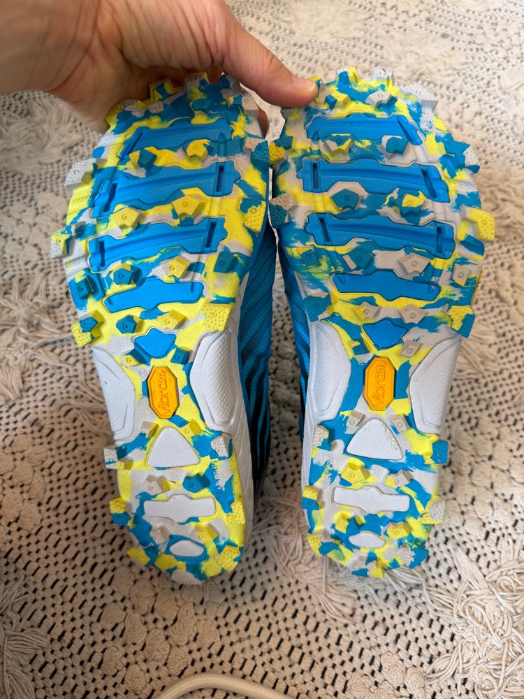 Hoka maastojuoksukengät 40