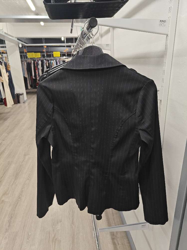 H&M raidallinen jakku, 38