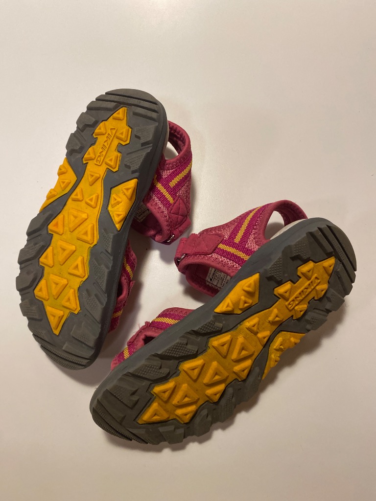 Viking sandalar st 28