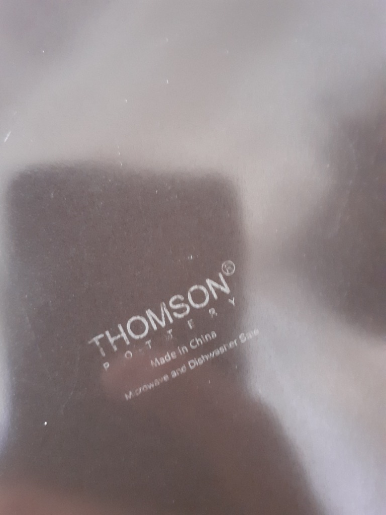 2 x Thomson Pottery diskar