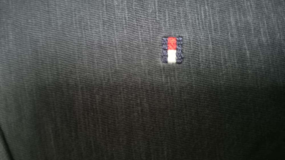 Tommy hilfiger t paita koko 140