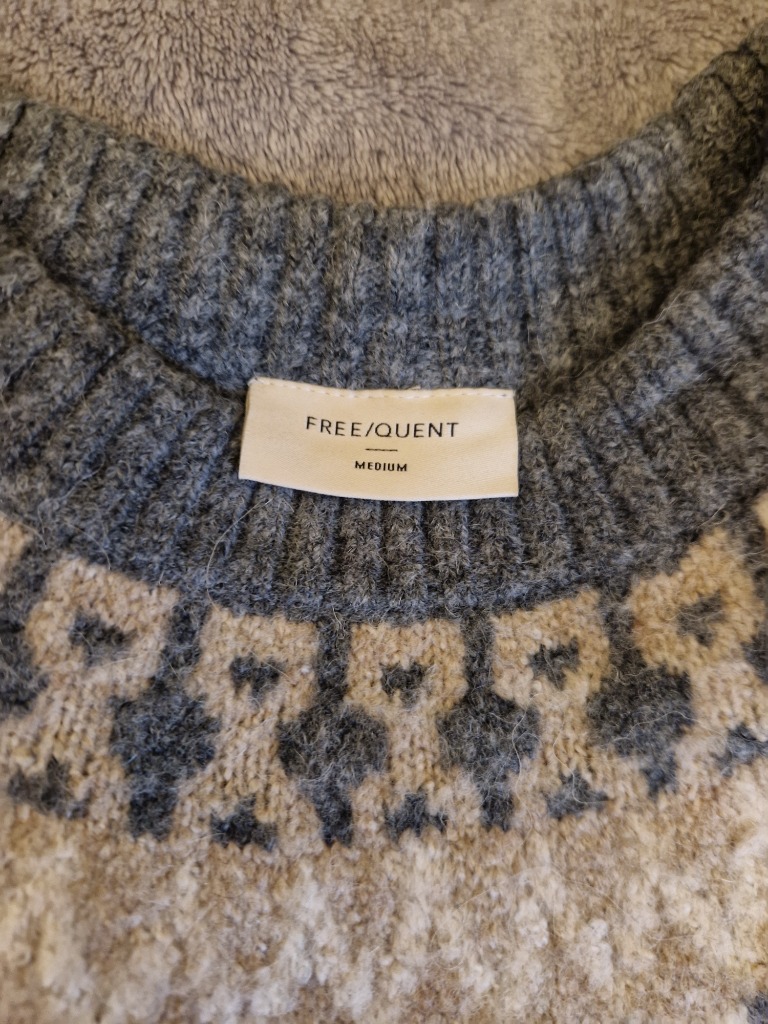 FREE/QUENT PEYSA GRÁ/HVÍT/BAGE 