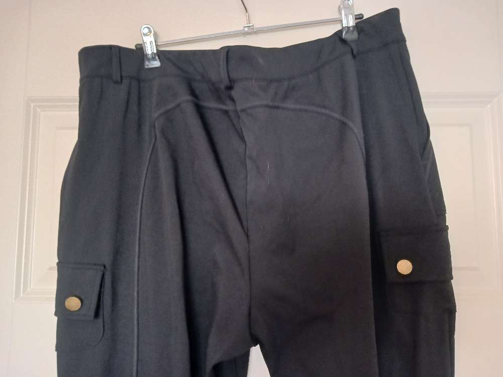 Halara reisitaskuhousut, koko 1X