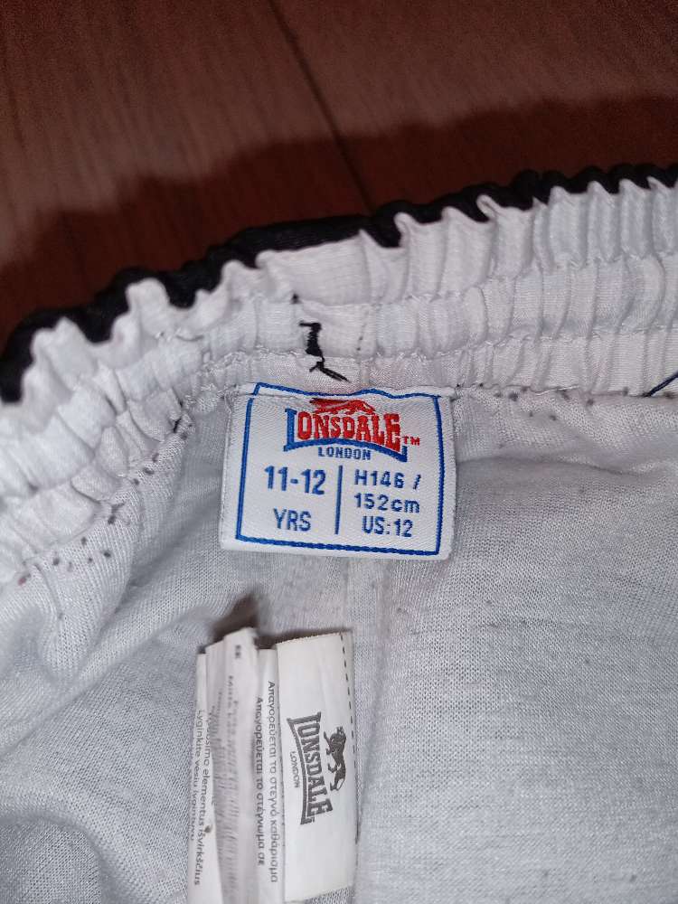 Lonsdale buxur St 146-152 (11-12ára)