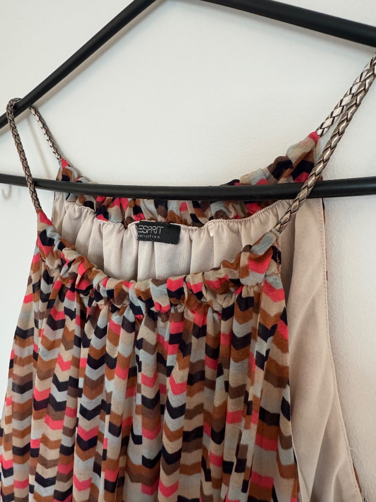 Esprit hihaton kuosimekko, M