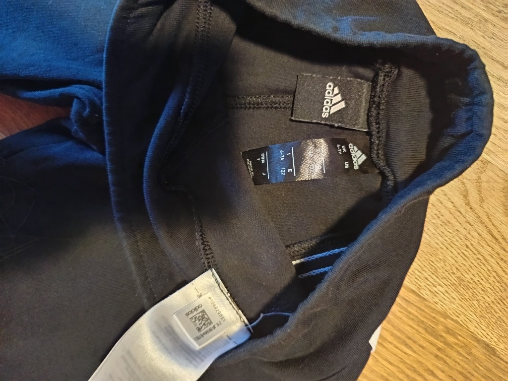 Adidas 122 cm