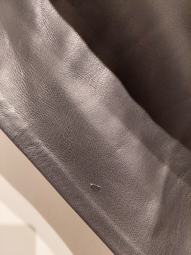 Mango pleðurtoppur XS