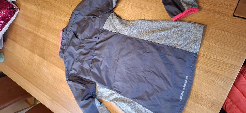 UA cold gear st. M jakki