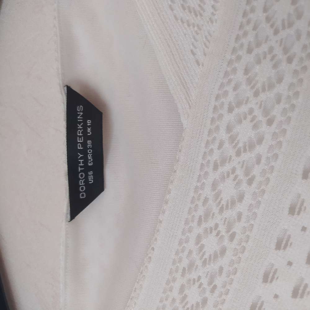 Dorothy Perkins juhlamekko 38