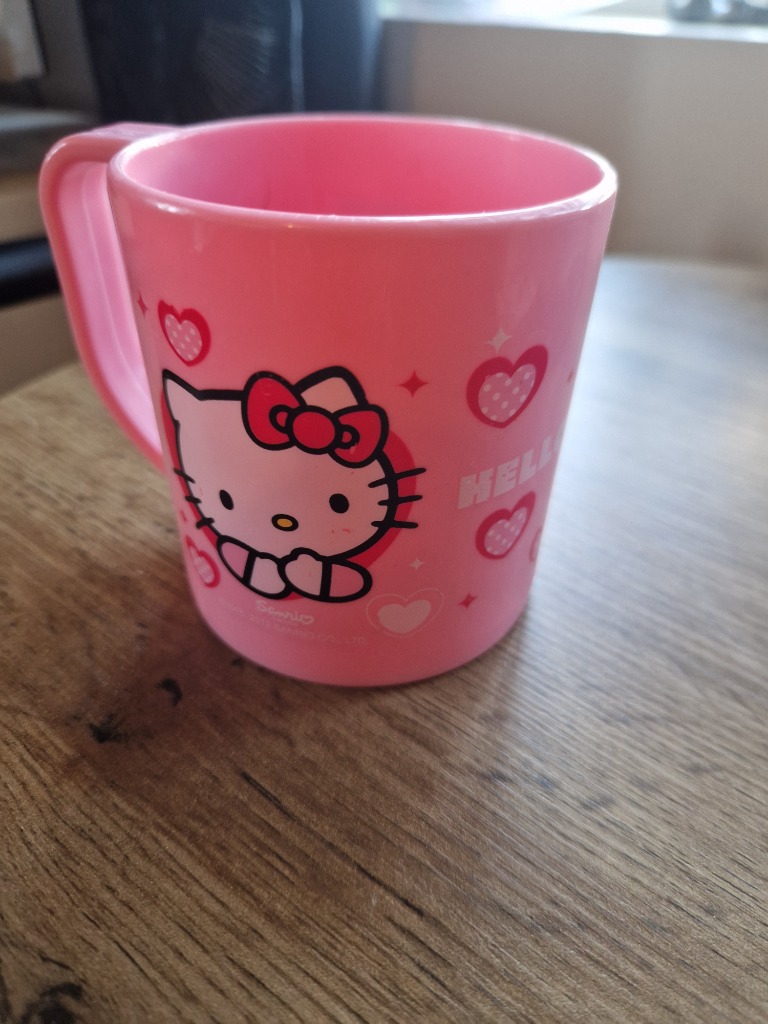 Hello Kittý kanna bleik plast 