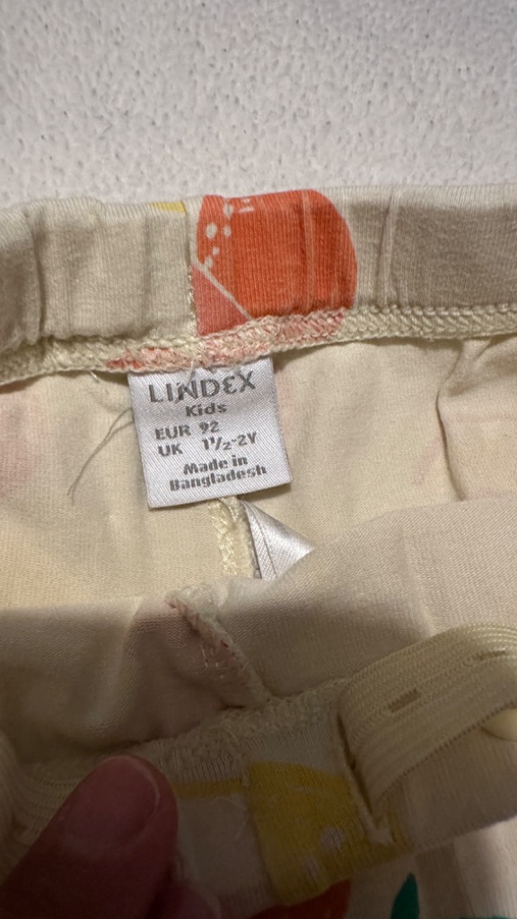 Shorts frukt (Lindex)