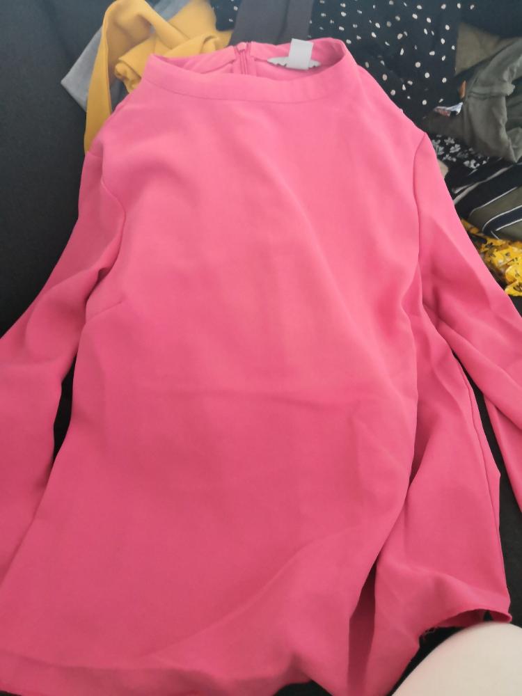 L. Pink trøje 