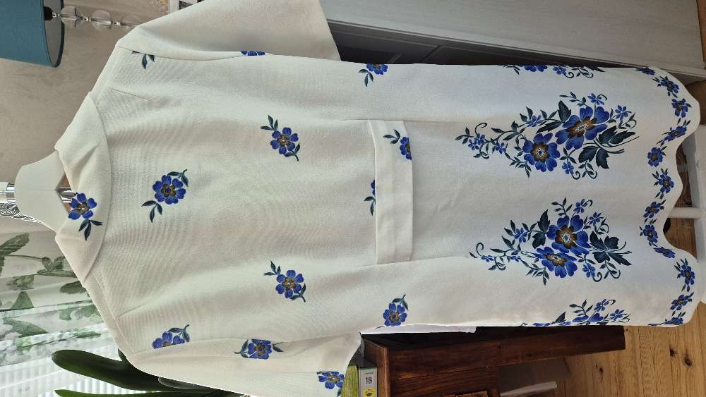 Retro sinivalkoinen mekko 40- 42