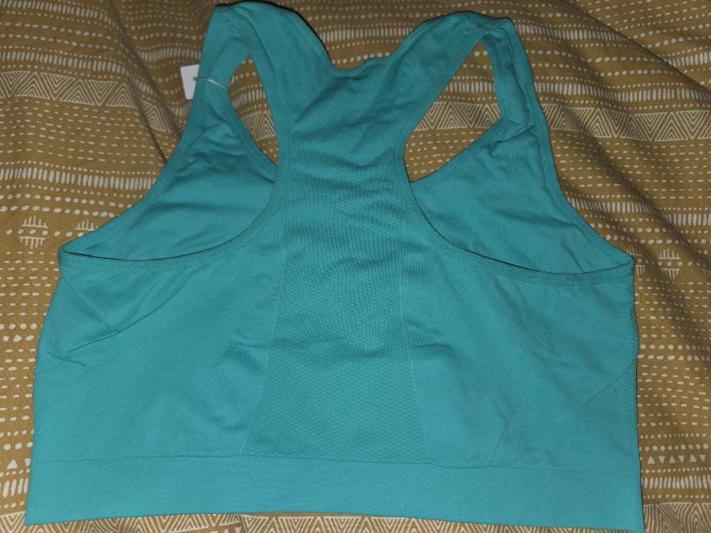 Toppur st. 14-16 medium