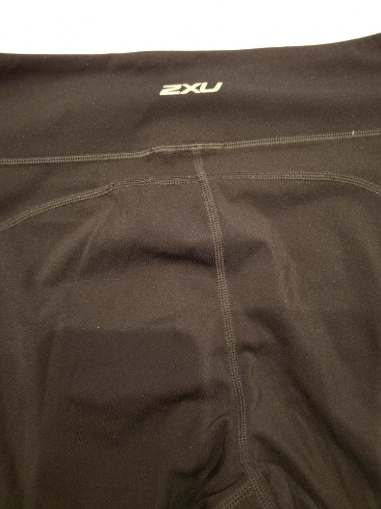 2xu leggings/ræktarbuxur stærð L