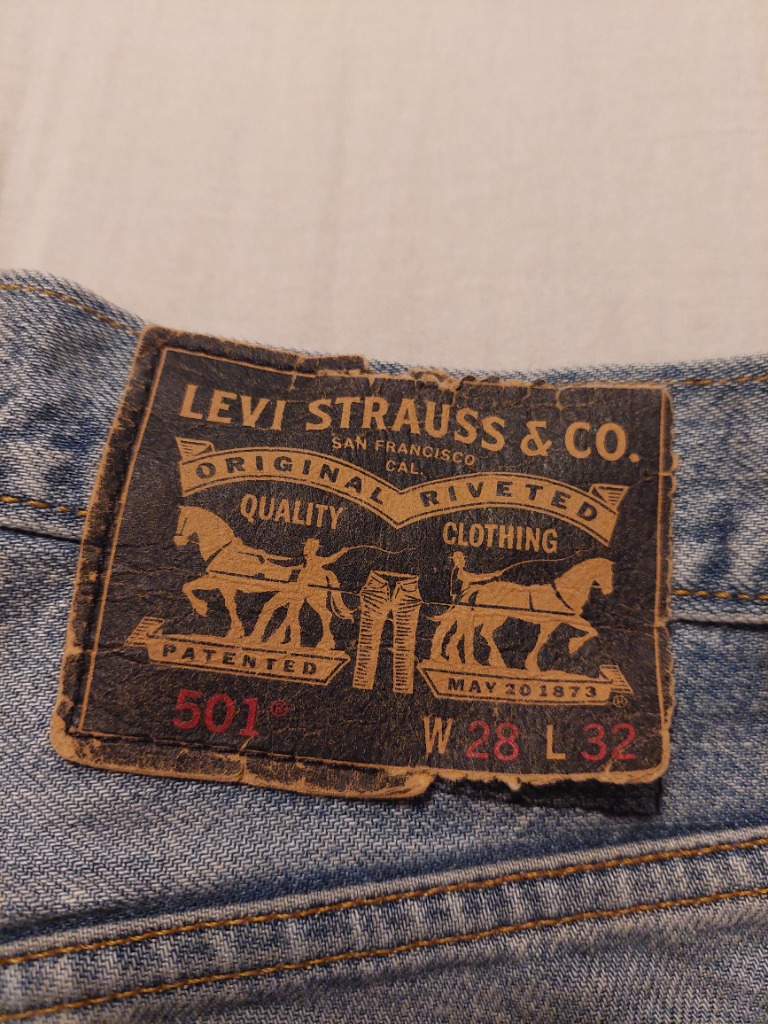Levi's 501 W28 L32
