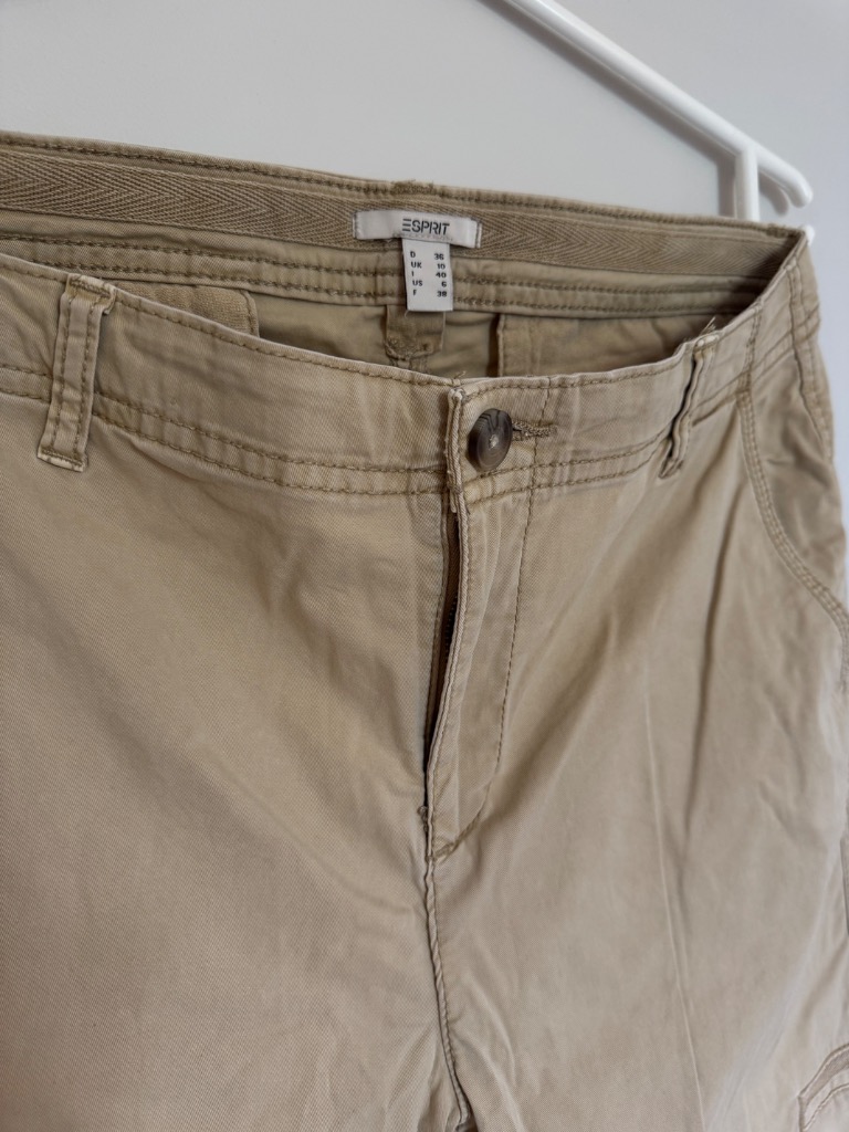 Esprit beiget housut, 36