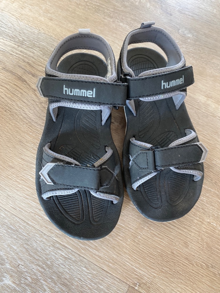 Hummel sandaler 32