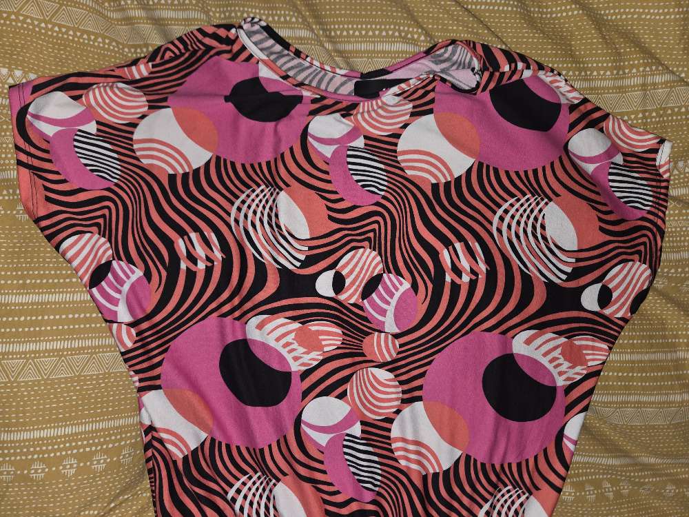 Bolur ónotaður st.M