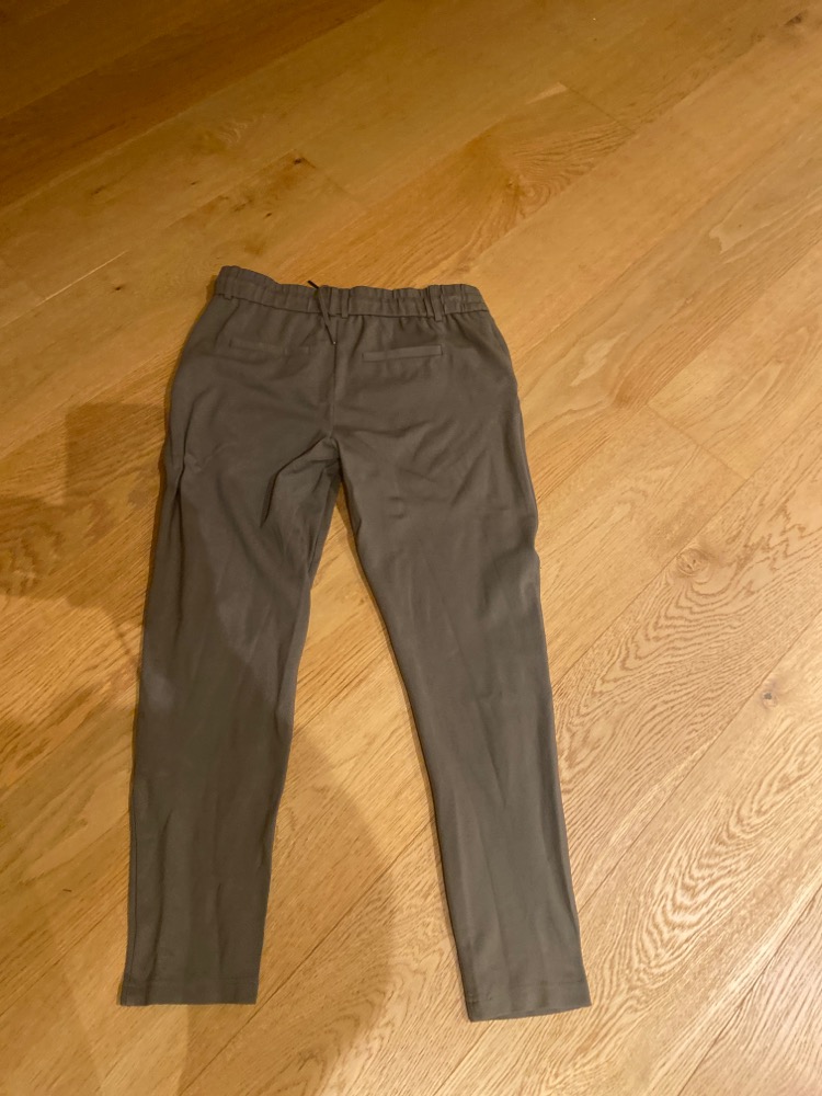 Only grønn bukse str L