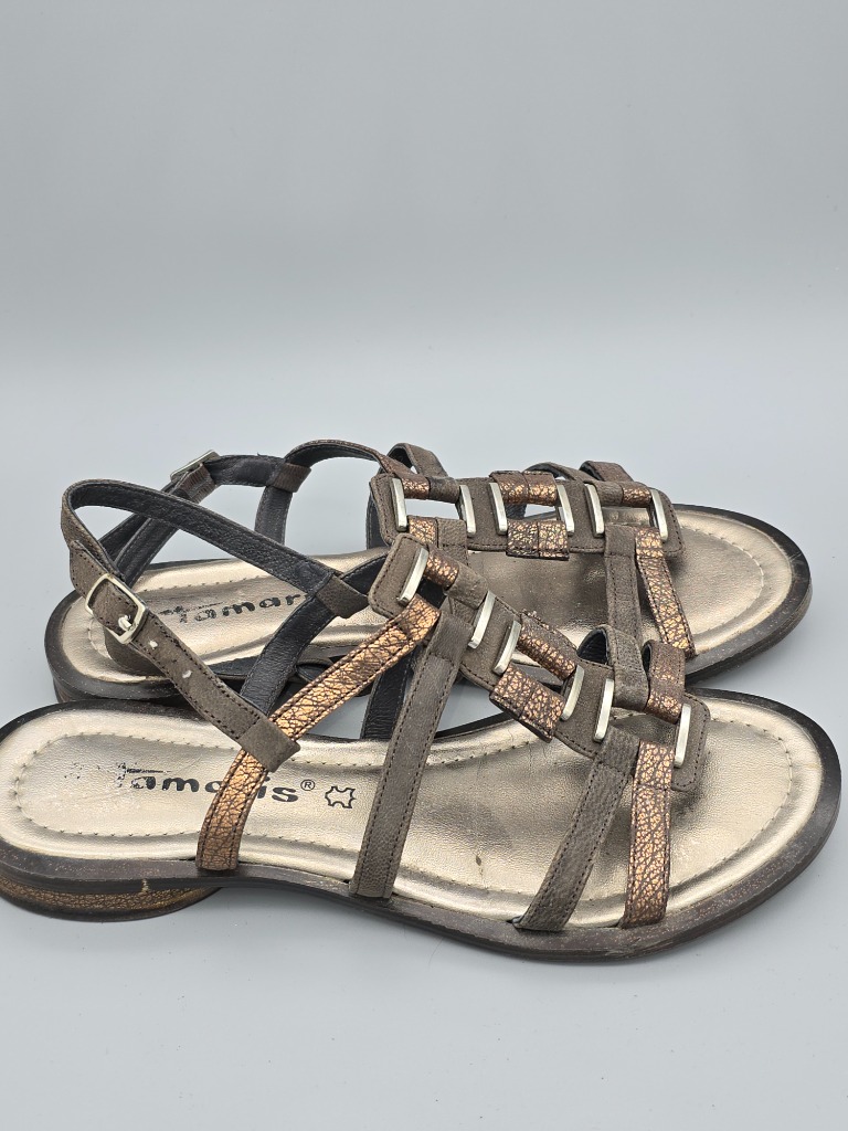 Tamaris flate sandaler skinn str 38