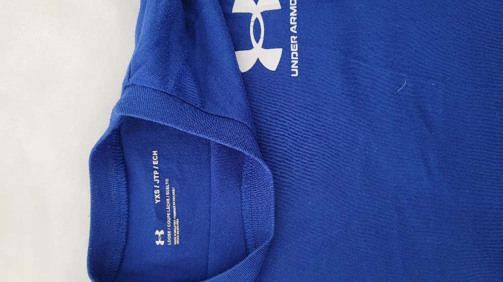 Under armour dokkblár xs barna