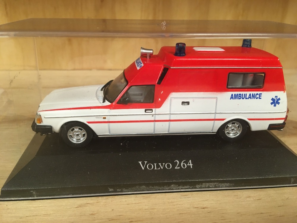 Volvo 264 ambulance 