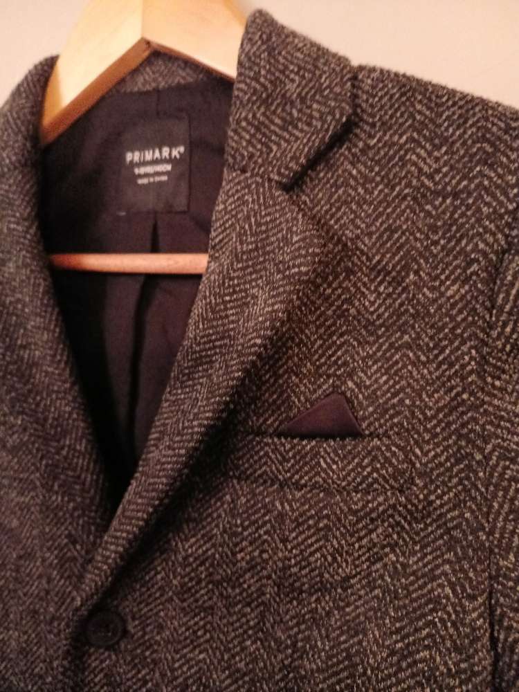 Stuttur grár sparifrakki St 140