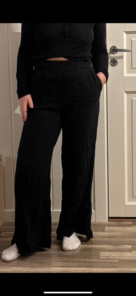 Svarte bukser fra h&m