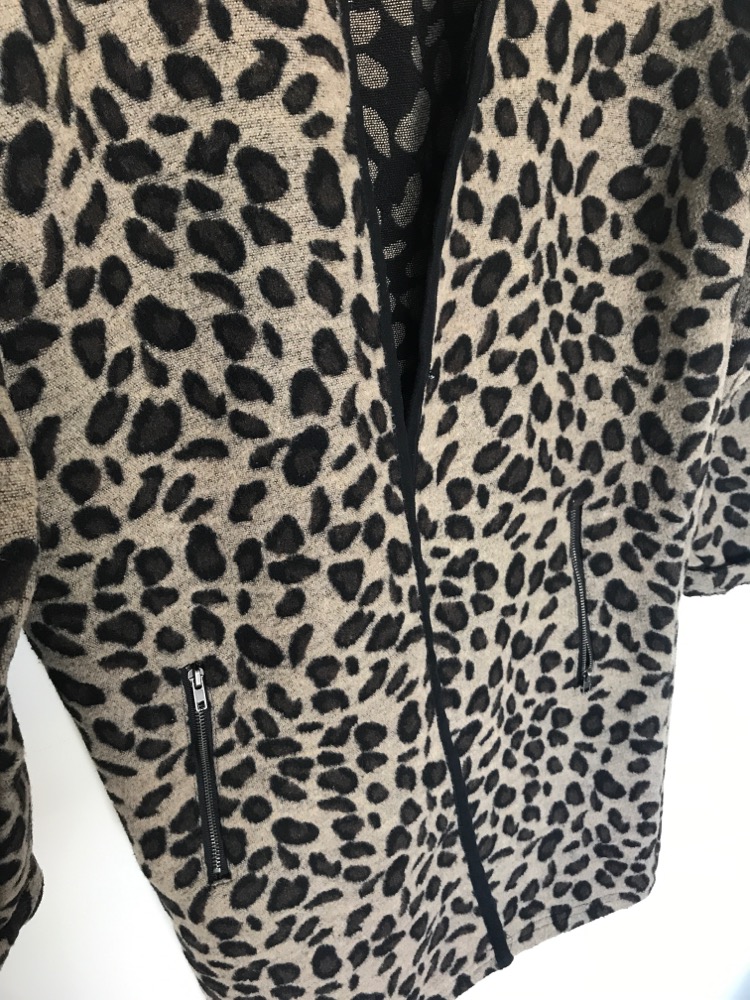 Leopard jakke m. knapper str. M