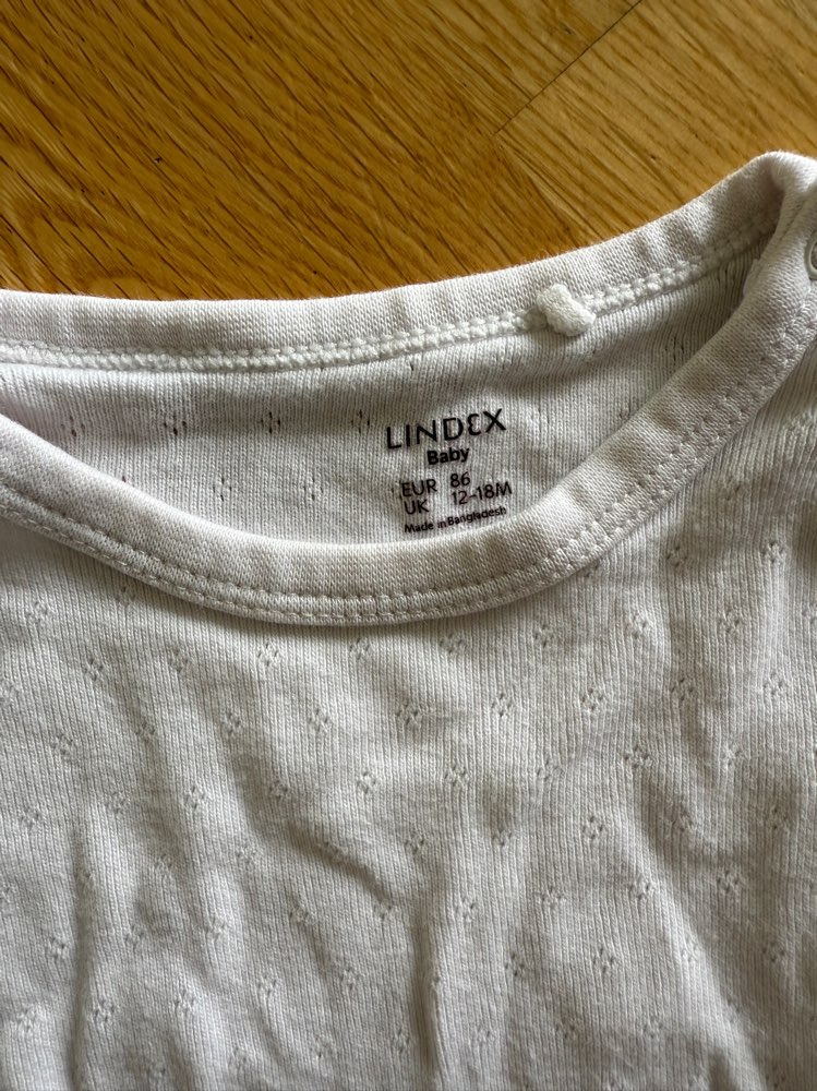 Lindex hvít samfella st. 86