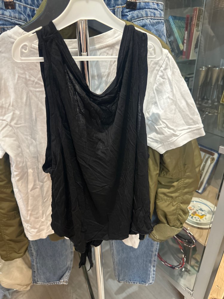 Singlet (L)